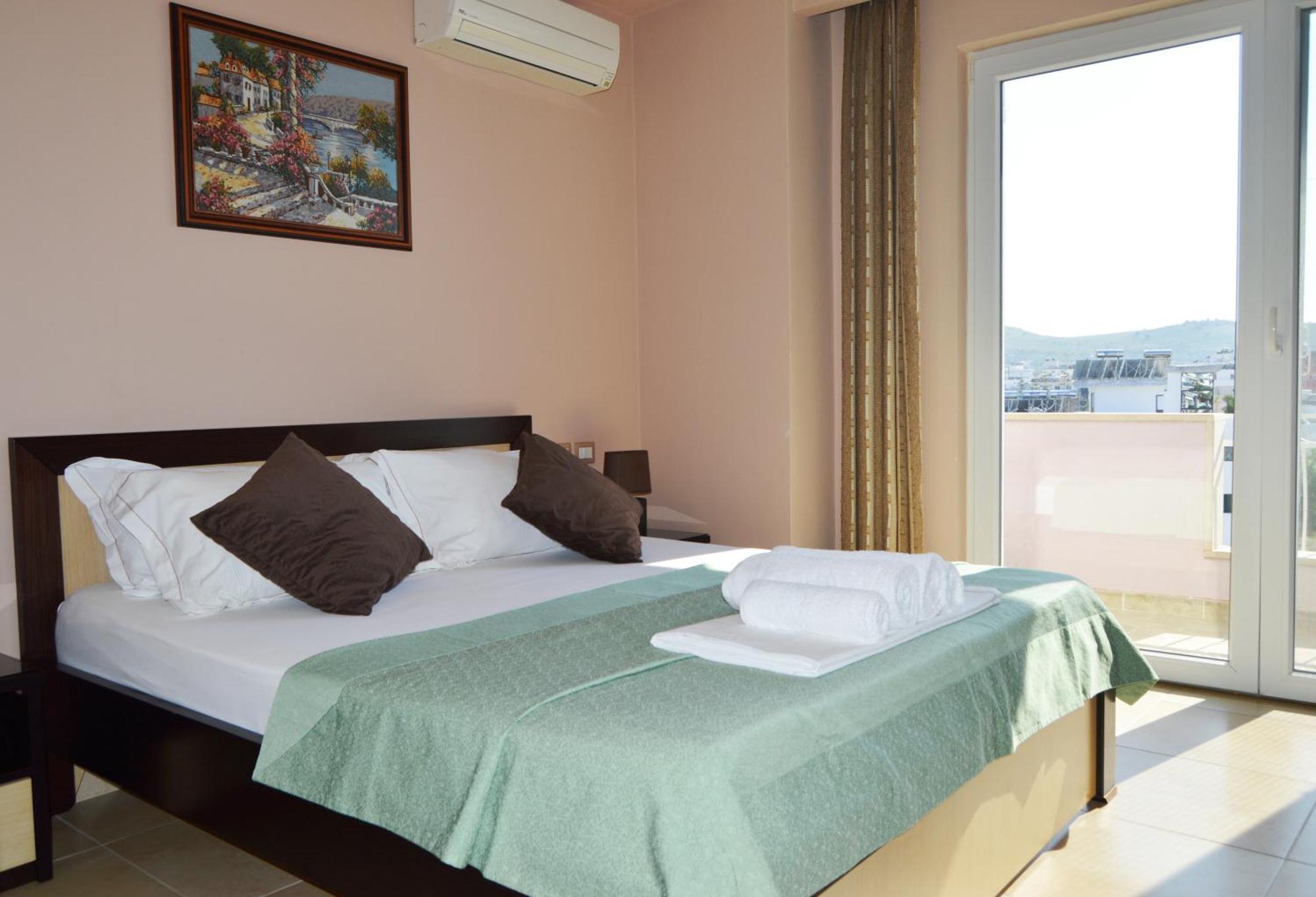 Paja Hotel Ksamil