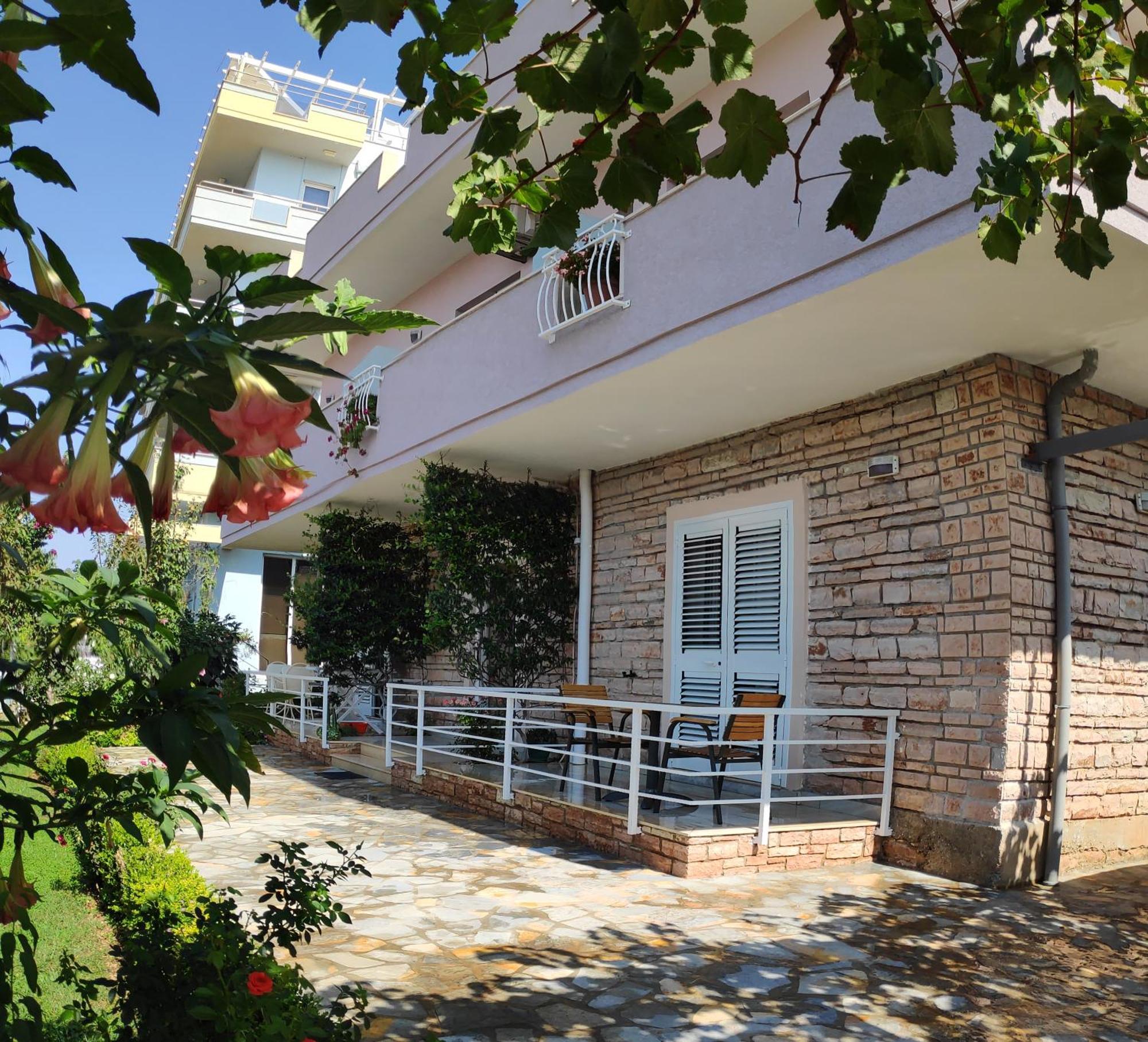 Paja Hotel Ksamil