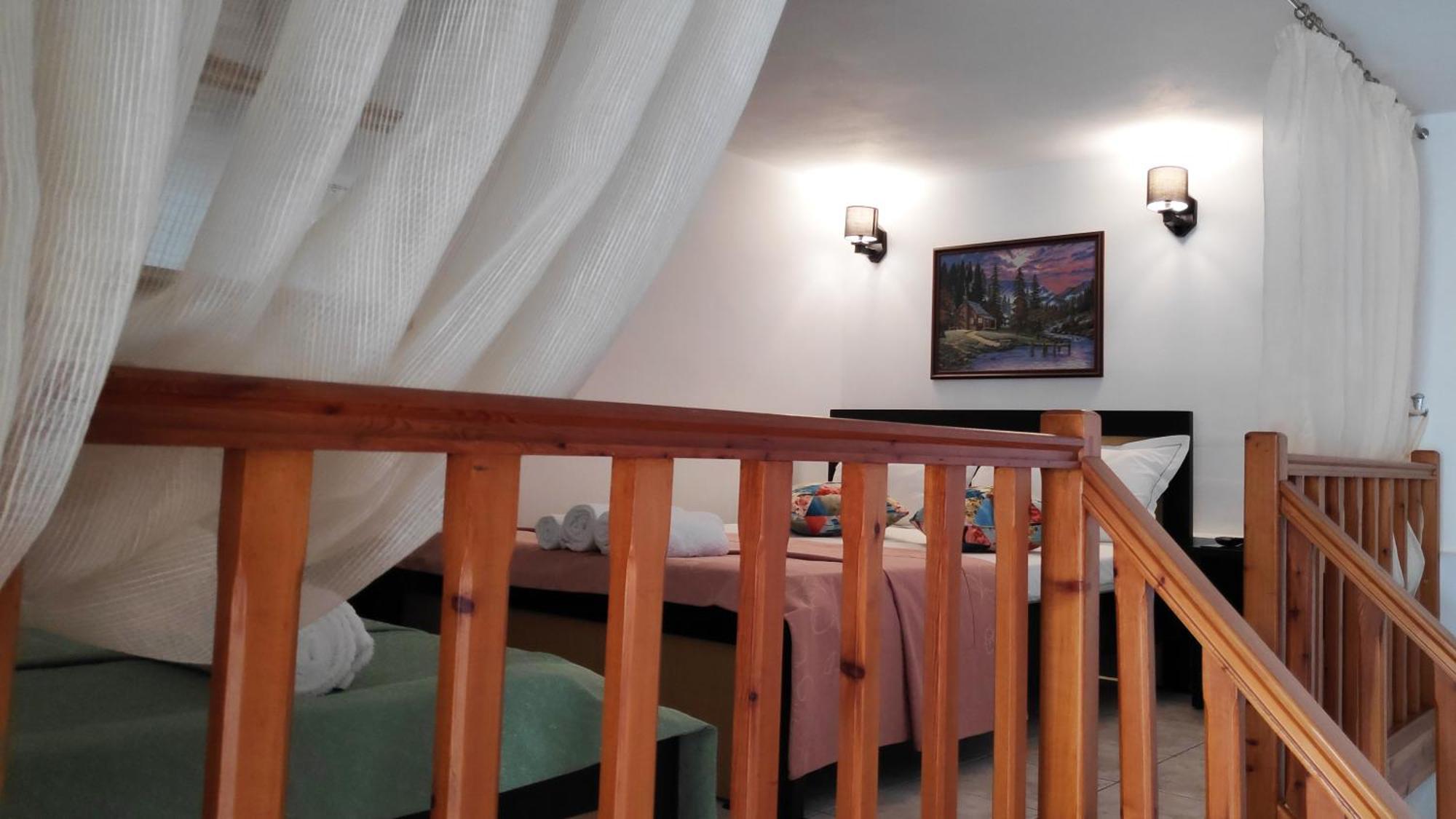Paja Hotel 3*